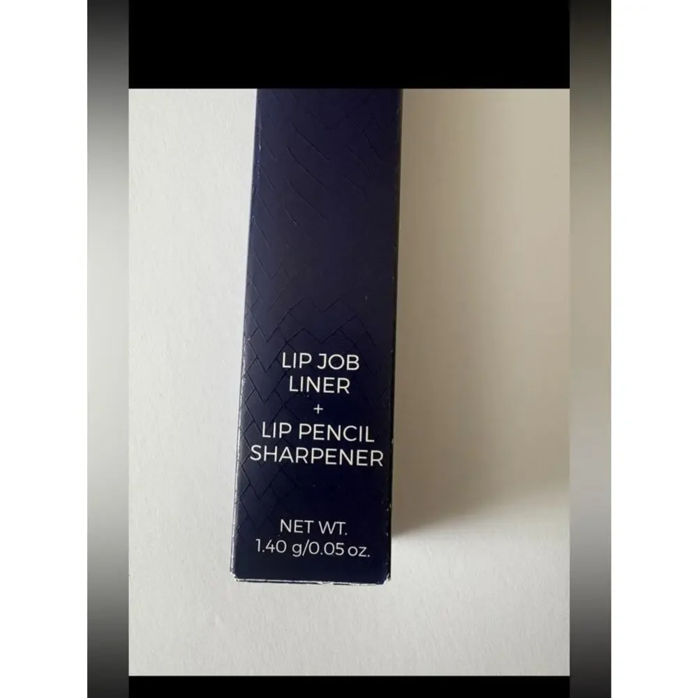 NWT Dragon Beauty Lip Job Liner & Sharpener in 2.0 cc medium brown